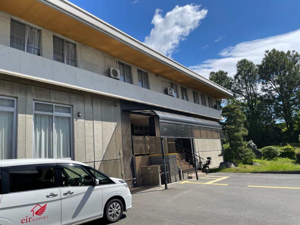 ✨ 介護付き有料老人ホームレガロ蟹江　作業療法士さん募集（正社員）｜株式会社エイルサポート